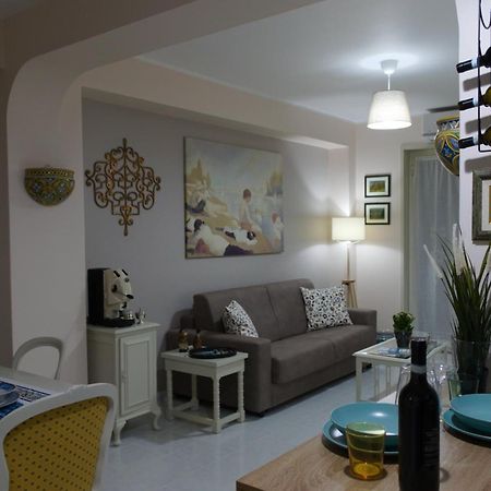 L'Host In Taormina Apartment Bagian luar foto